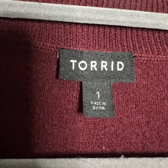 Torrid Burgundy Maroon Silver Sequin Moon Mock Neck Sweater 1X - Picture 6 of 11